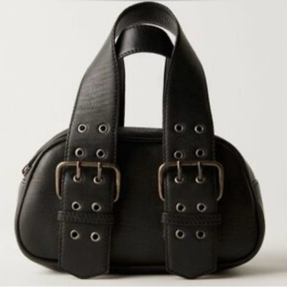 Free People Handbags - Free People Say Yes Bag